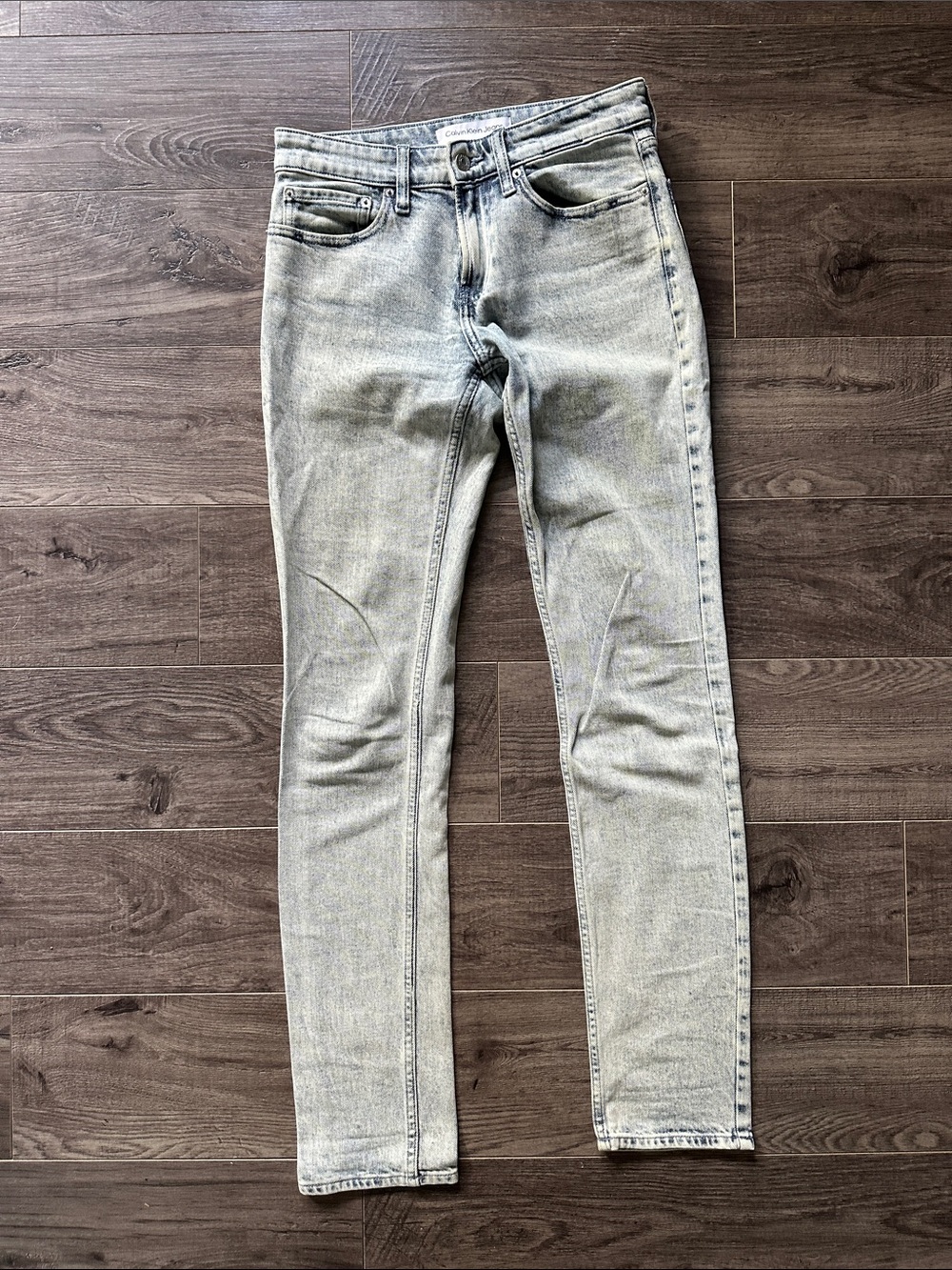 Light Wash Jeans